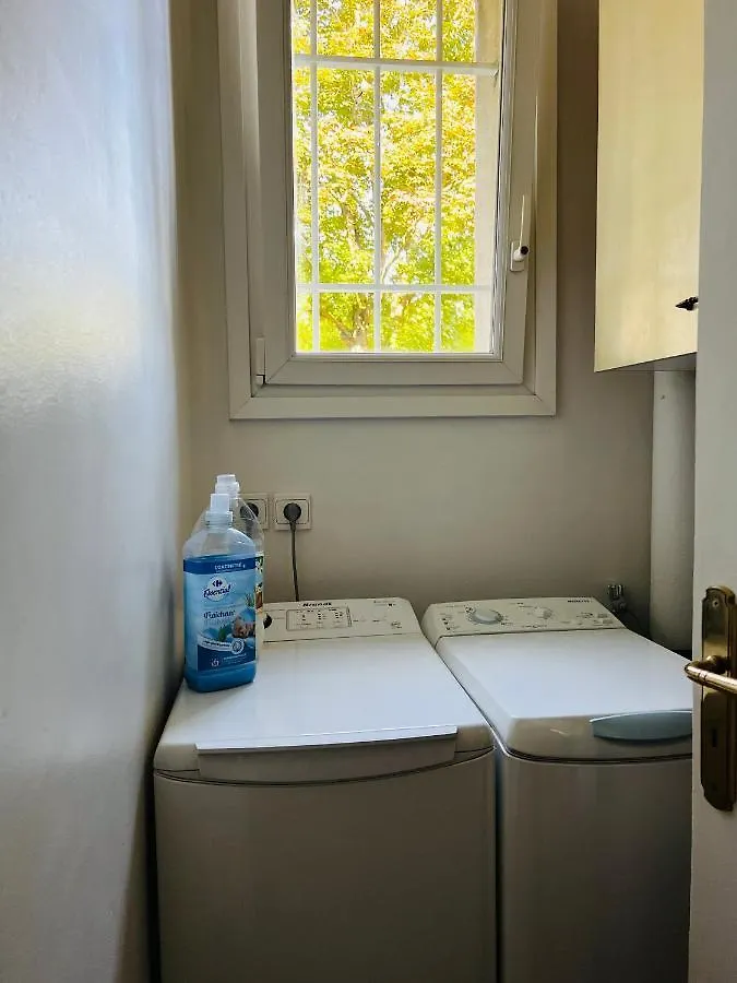 Grand Appartement Athis Mons Proche Paris Fransa